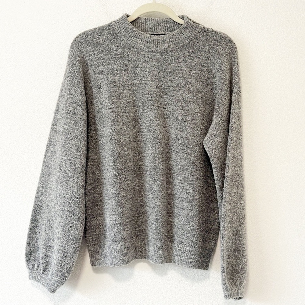 Knit Co Op Sweater Gray Size Med